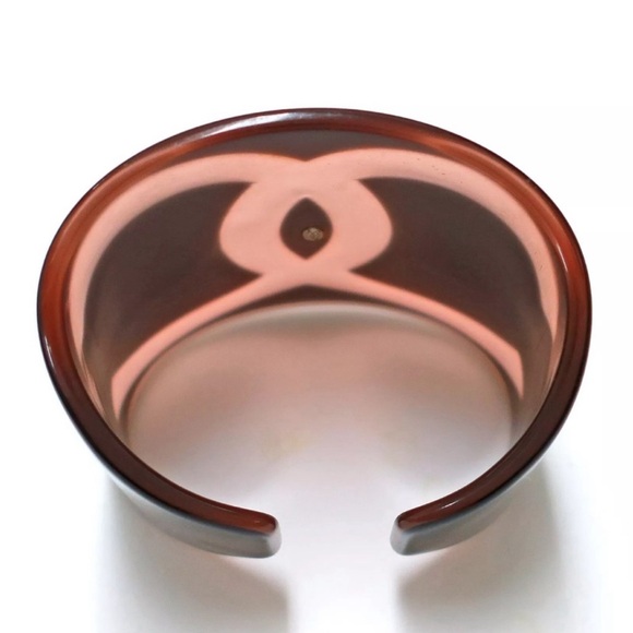 Authentic Chanel 01p CC Logo Translucent Mauve Cuff  Bangle Bracelet Clear - Picture 4 of 7